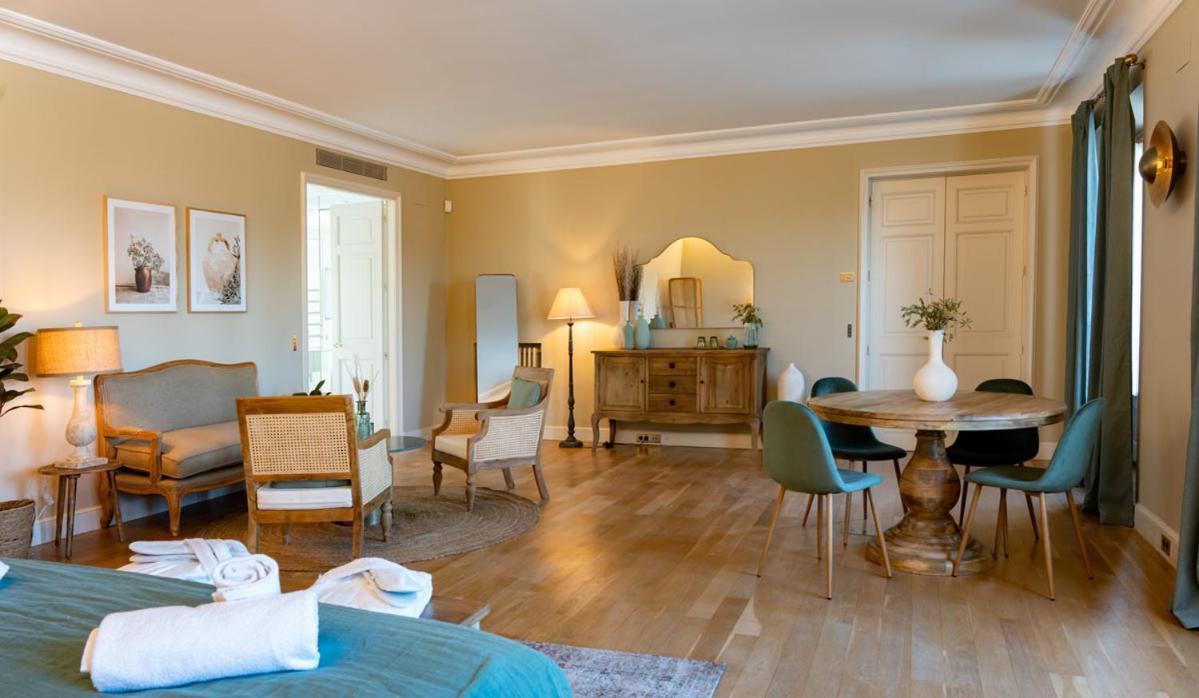 Avinyonet del Penedes Hotel Font De La Canya מראה חיצוני תמונה